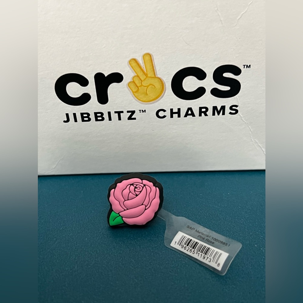 NWT Croc Jibbitz, Croc charm, Pink Rose